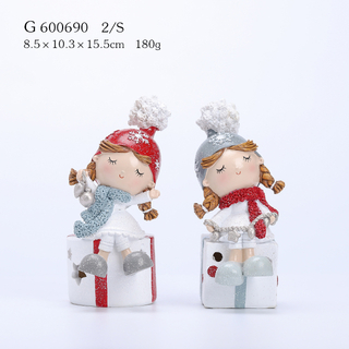 2/A Polyresin Girl Sitting on Gift Box W/Led Light